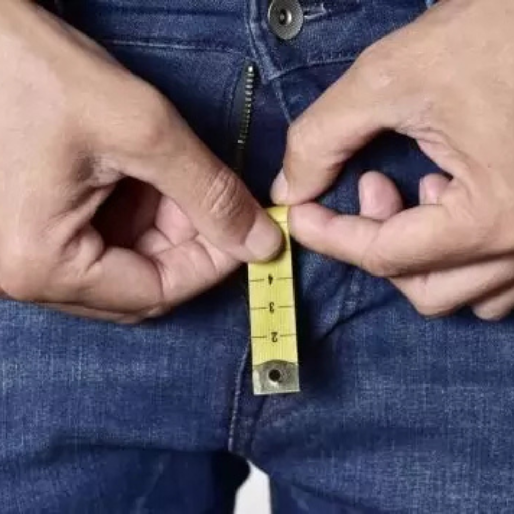 Mesure de la taille du pénis pour un suivi après chirurgie